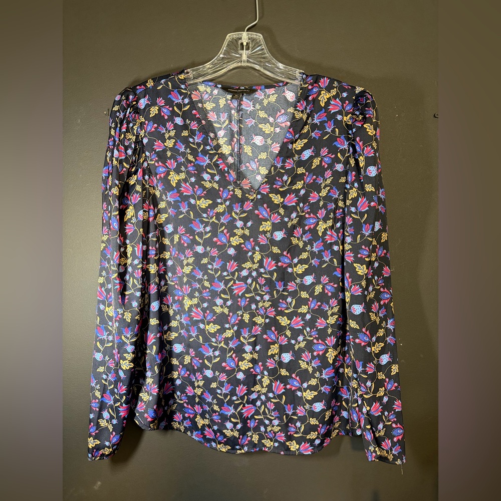 Banana Republic. Size Medium